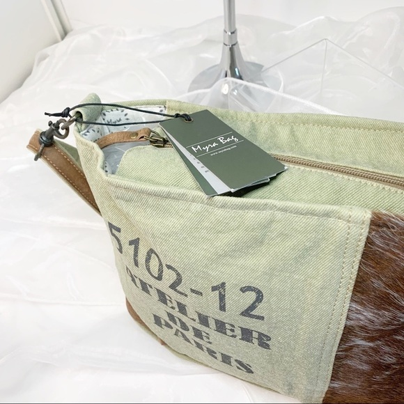 Myra Paris Crossbody Bag! - Picture 6 of 8